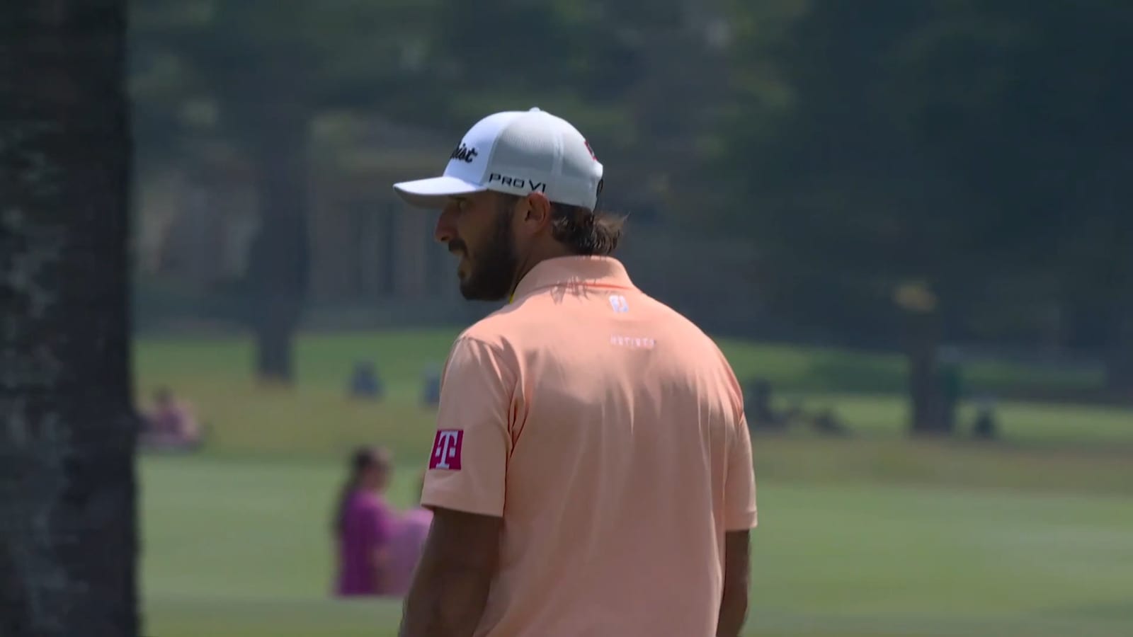 Max Homa sinks a 24-foot birdie putt at FedEx St. Jude