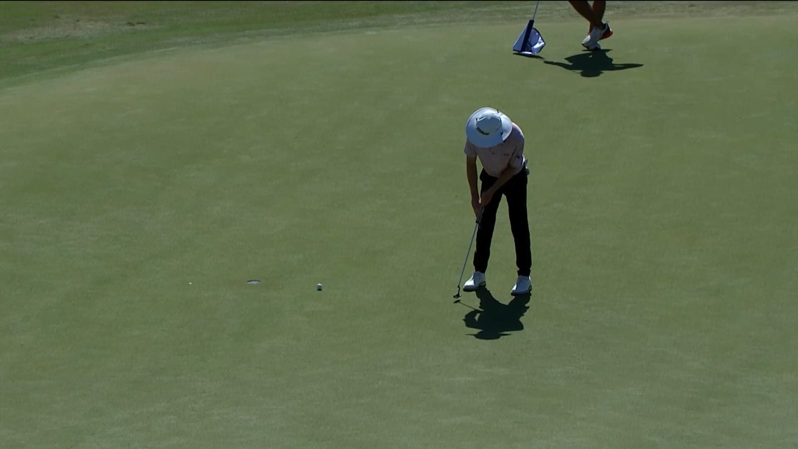 Joe Highsmith converts birdie putt at World Wide Technology