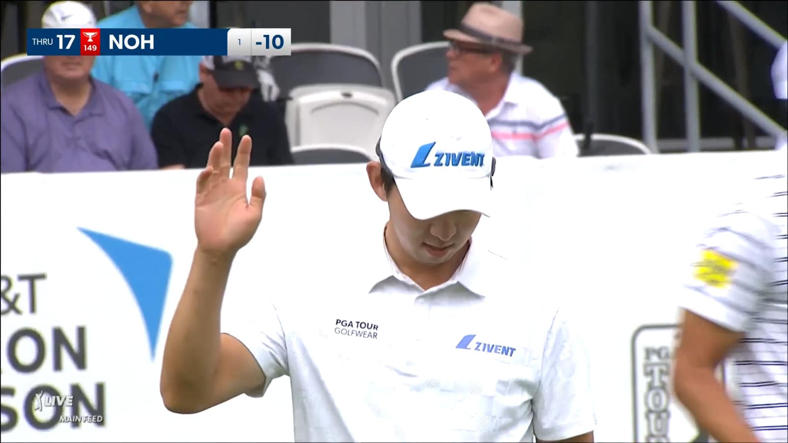 Seung-Yul Noh drains 33-foot birdie putt at AT&T Byron Nelson