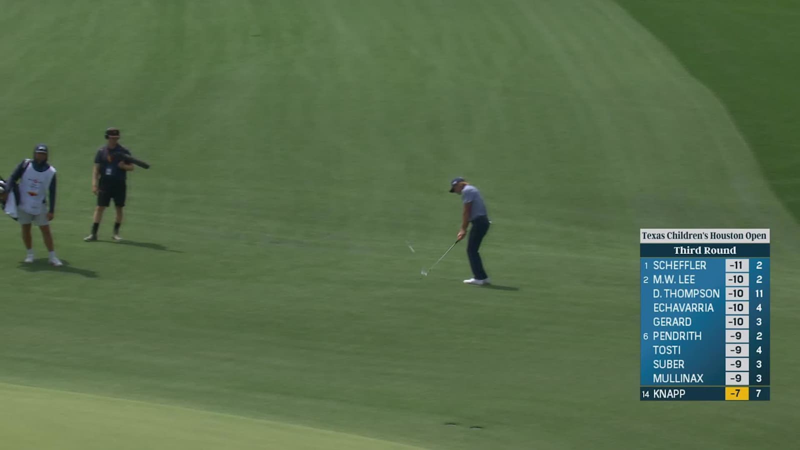 Jake Knapp pitches tight and makes birdie at Houston Open