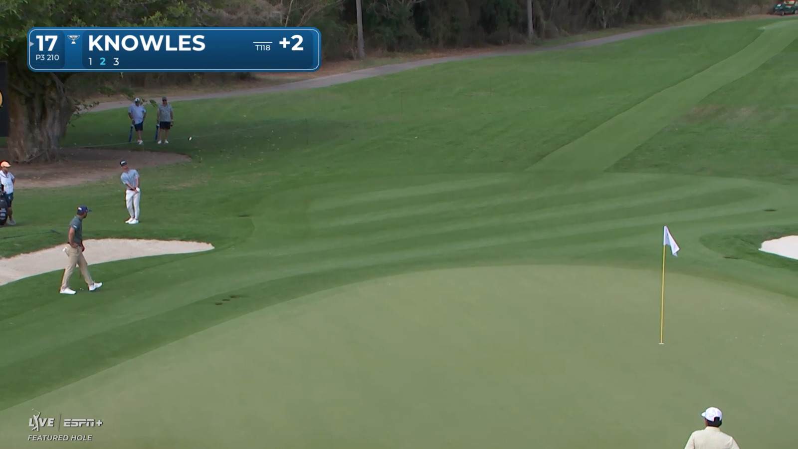 Philip Knowles chips in for birdie at Mexico Open