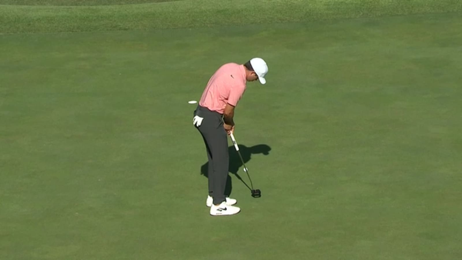 Davis Thompson makes birdie at Fortinet Championship