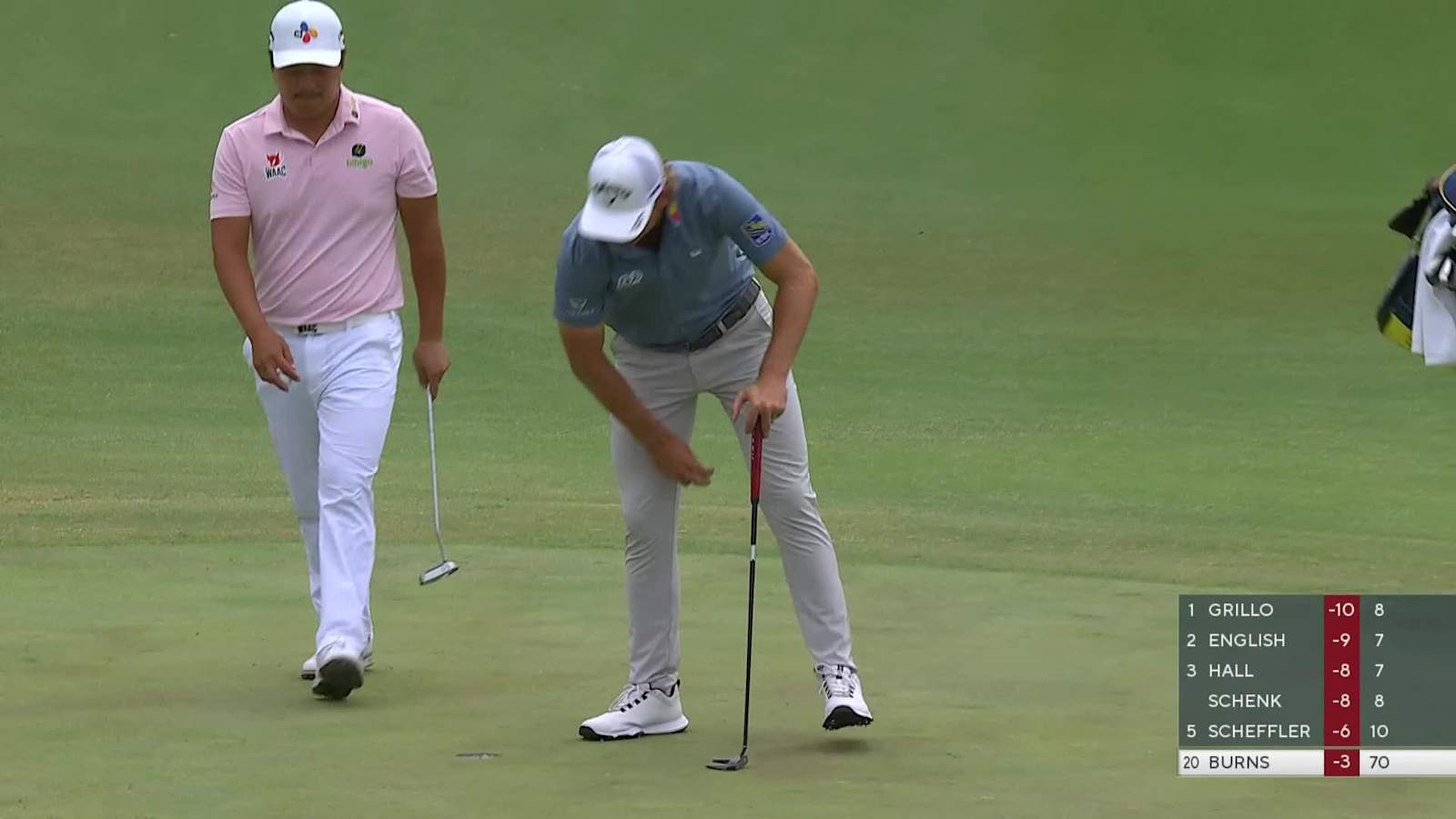 Sam Burns makes 12-foot putt for birdie at Charles Schwab