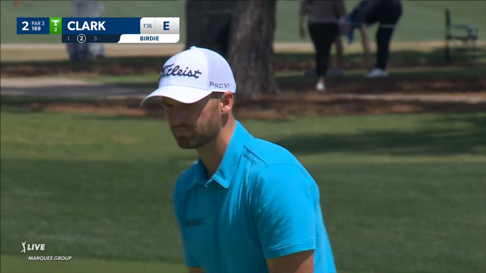 Wyndham Clark sinks a 25-foot birdie putt at Houston Open