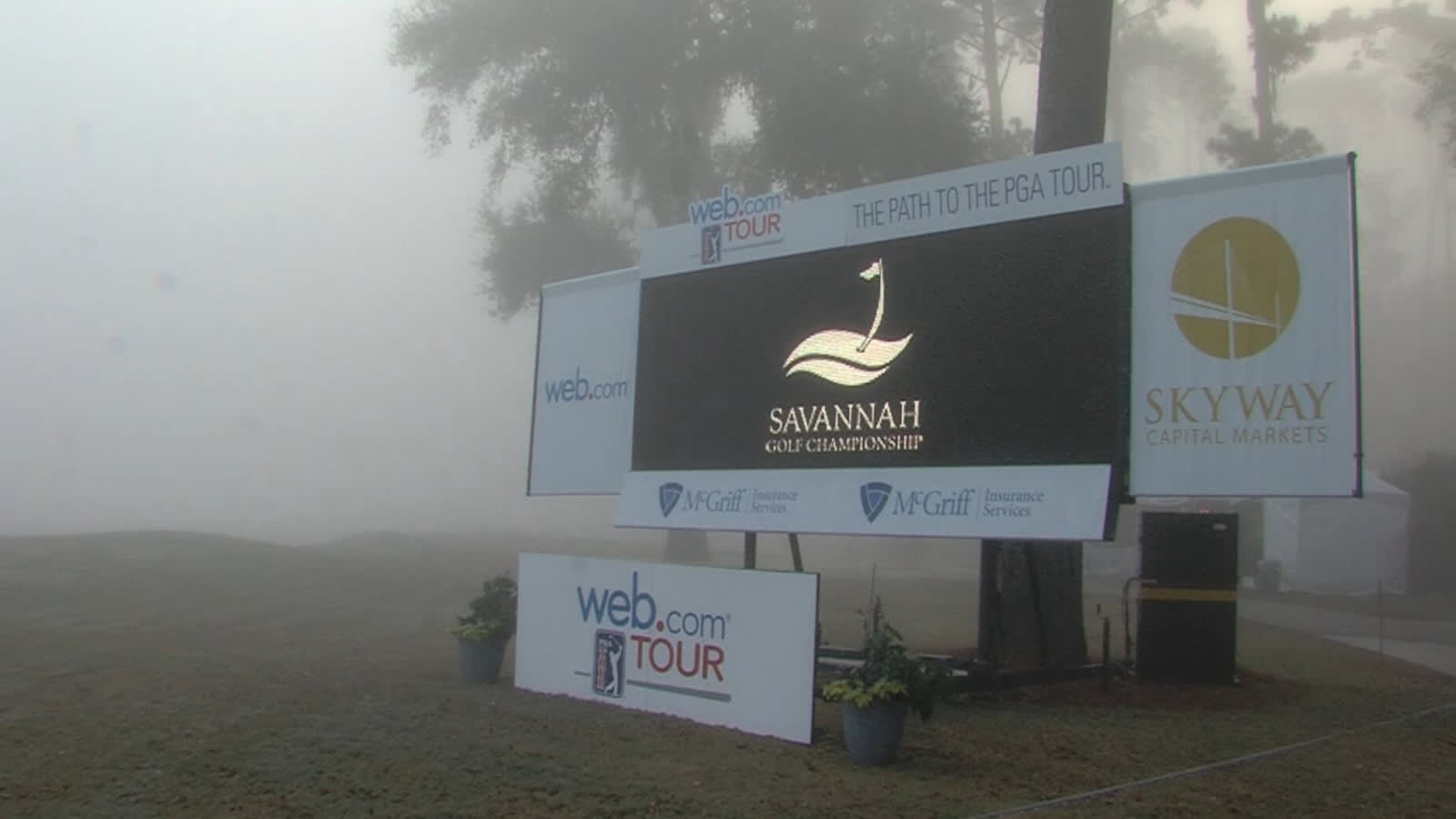 Dan McCarthy holds on to the clubhouse lead by three at Savannah Championship