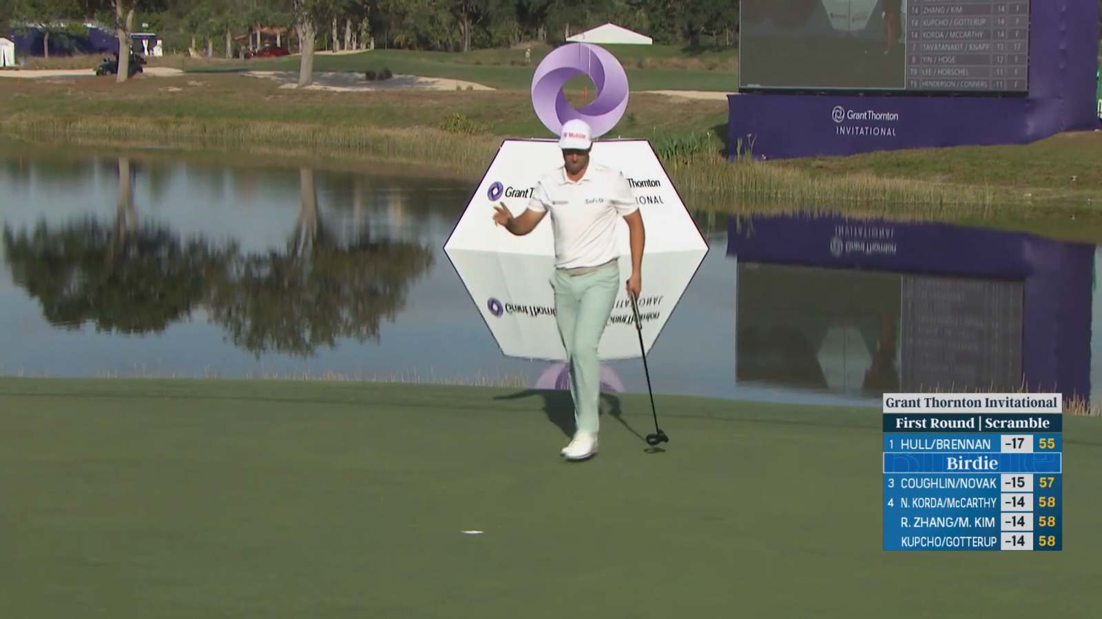 Wyndham Clark cards closing birdie to tie lead at Grant Thornton