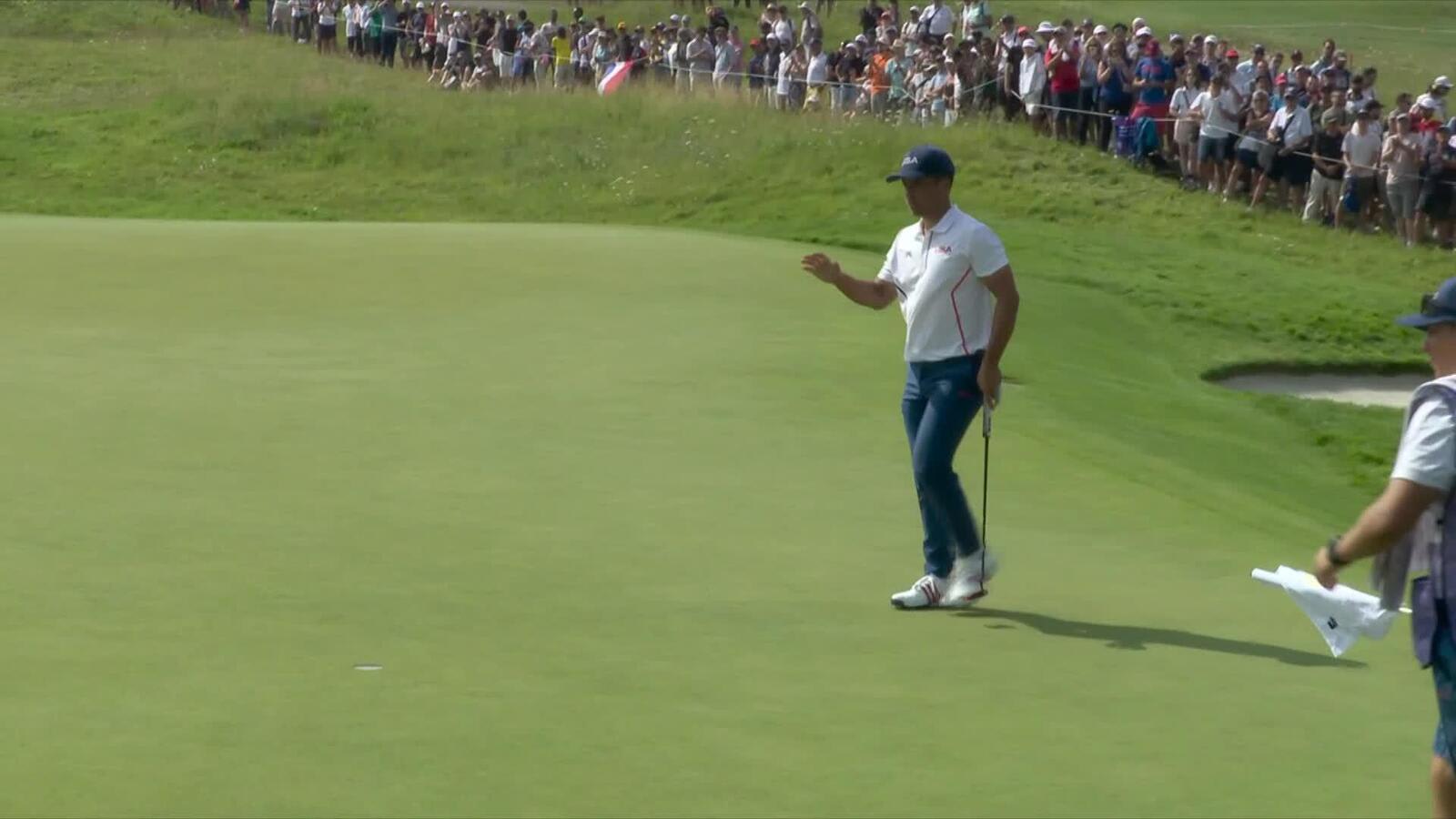 Xander Schauffele ties lead with third consecutive birdie at Olympic Men's Golf