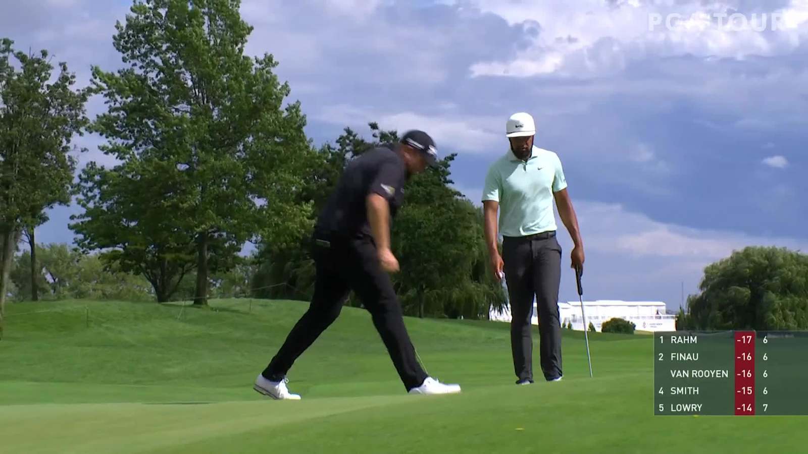 Shane Lowry’s 24-foot par save at THE NORTHERN TRUST