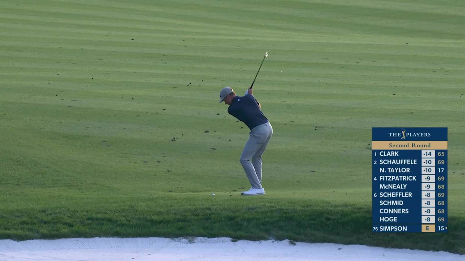 Webb Simpson pulls the string to yield birdie at THE PLAYERS