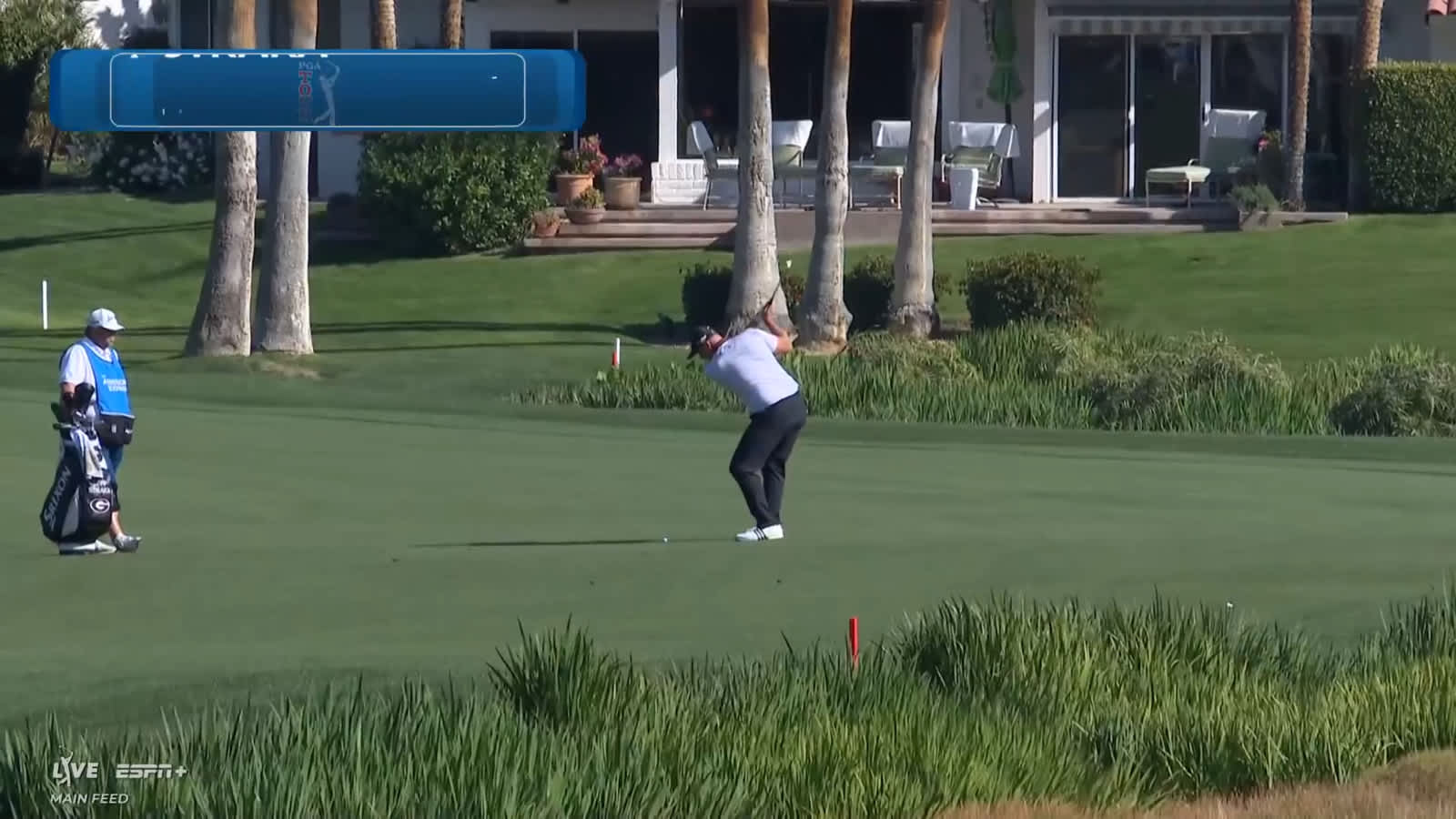 Sepp Straka throws a dart to set up birdie at The American Express