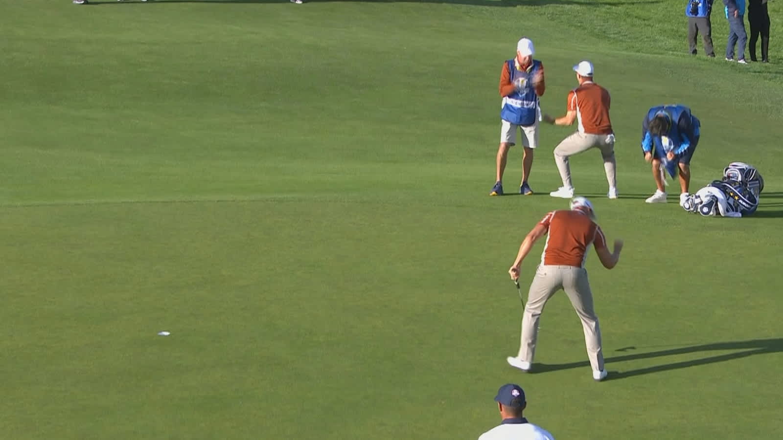 Stenson & Rose win their foursomes match at the Ryder Cup