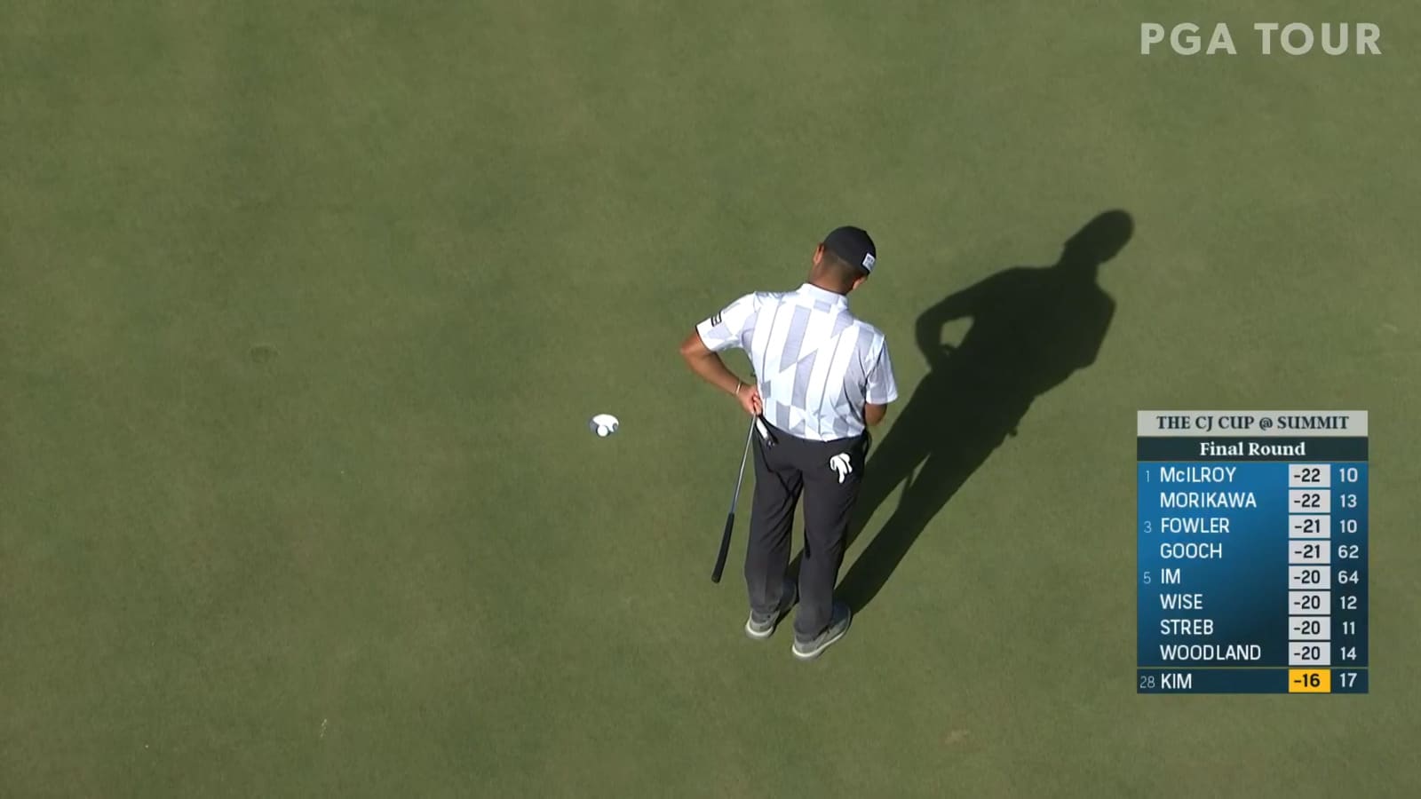Seonghyeon Kim's birdie putt drops after hanging on cup's edge at THE CJ CUP