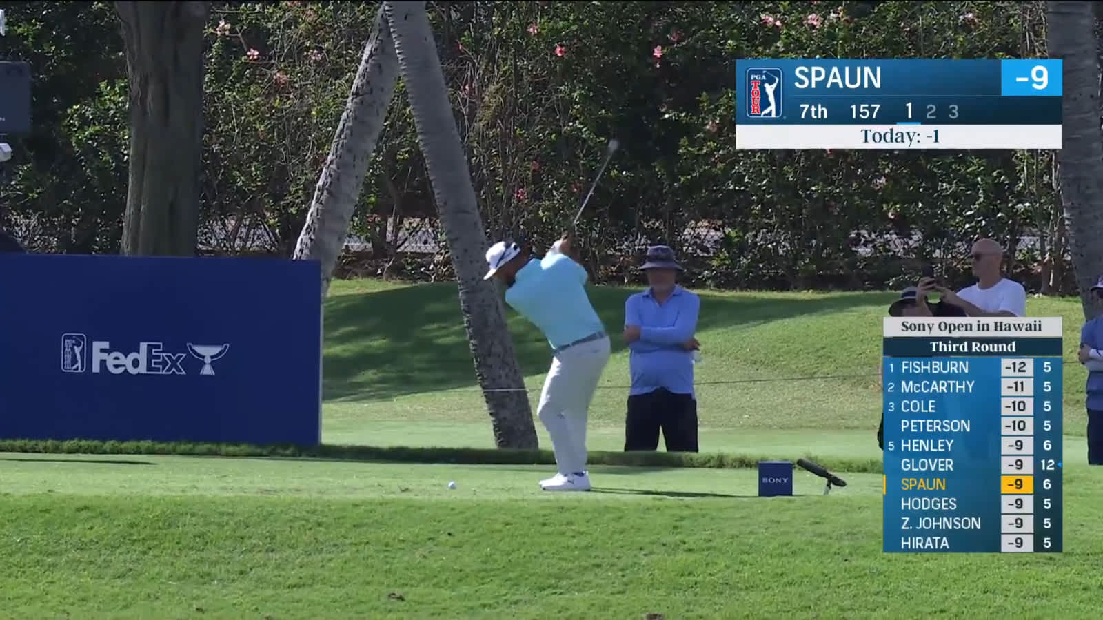 J.J. Spaun dials in tee shot and makes birdie putt at Sony Open