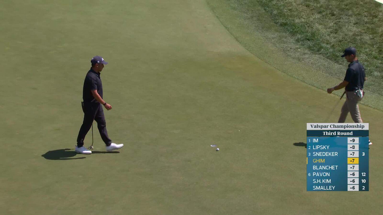 Doug Ghim taps in from 1 foot for birdie on No. 1 at Valspar