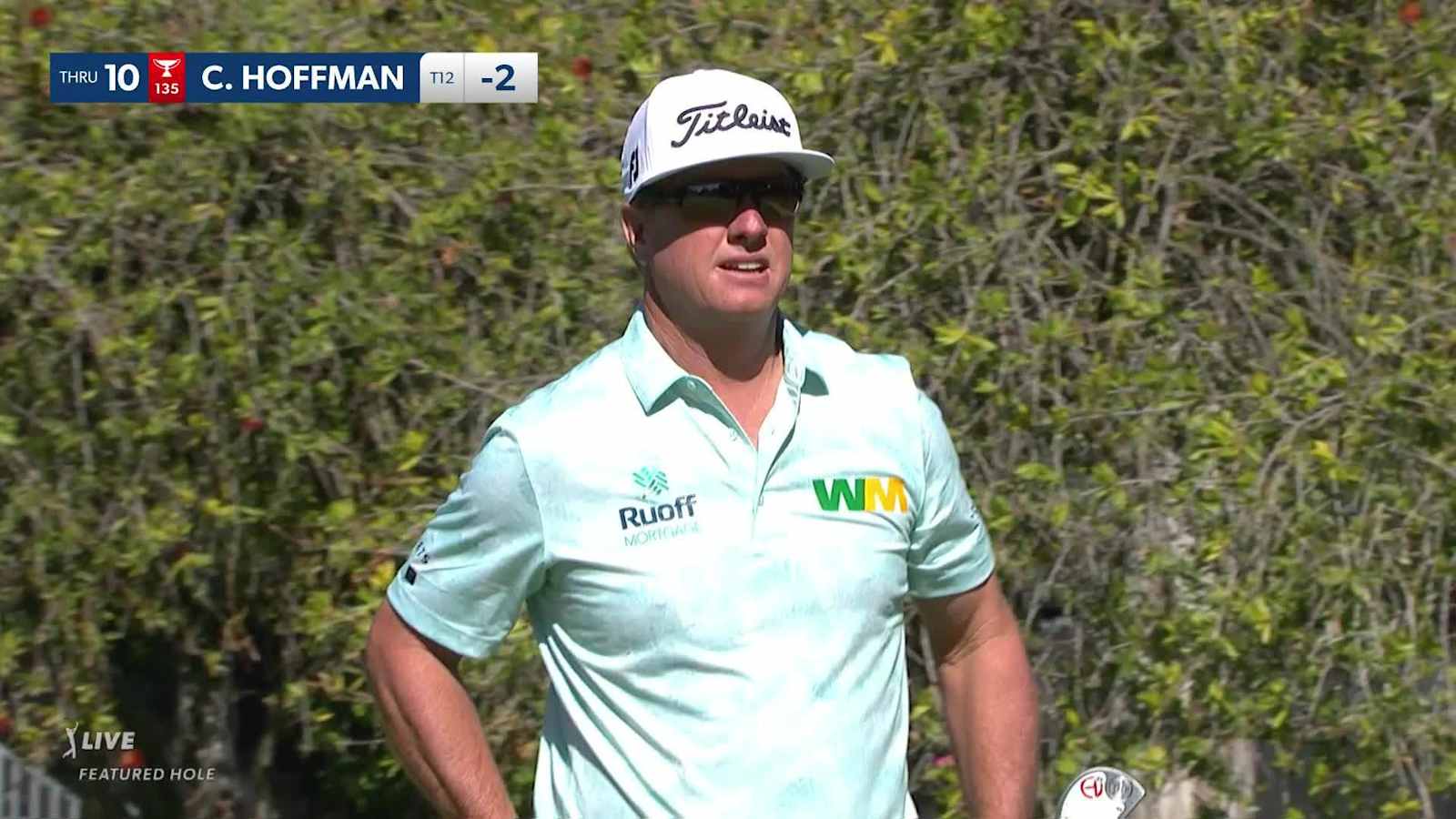 Charley Hoffman's nice pitch and birdie on No. 10 at Genesis