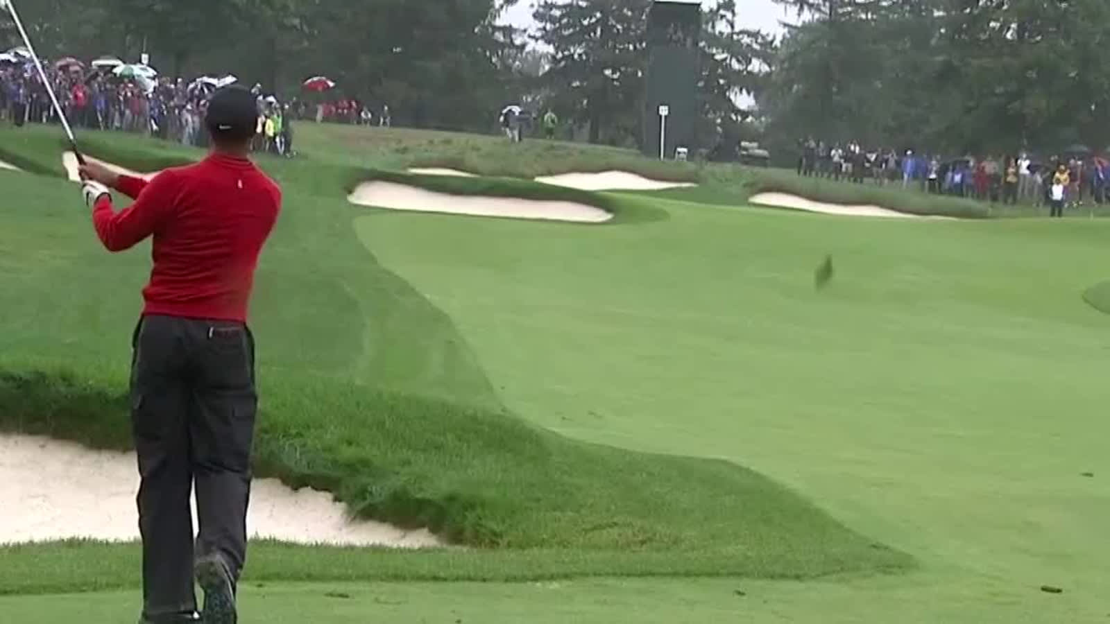 Tiger Woods nearly holes out at BMW