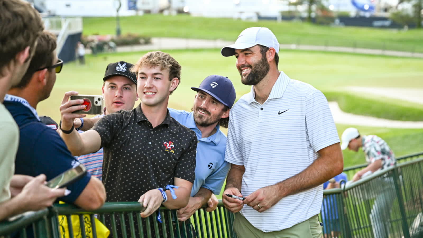 'Don't overthink it; keep having fun': Scottie Scheffler’s best fan interactions