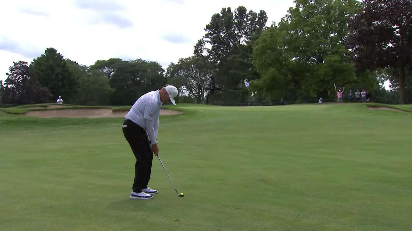 Ernie Els makes birdie on No. 12 at The Ally Challenge