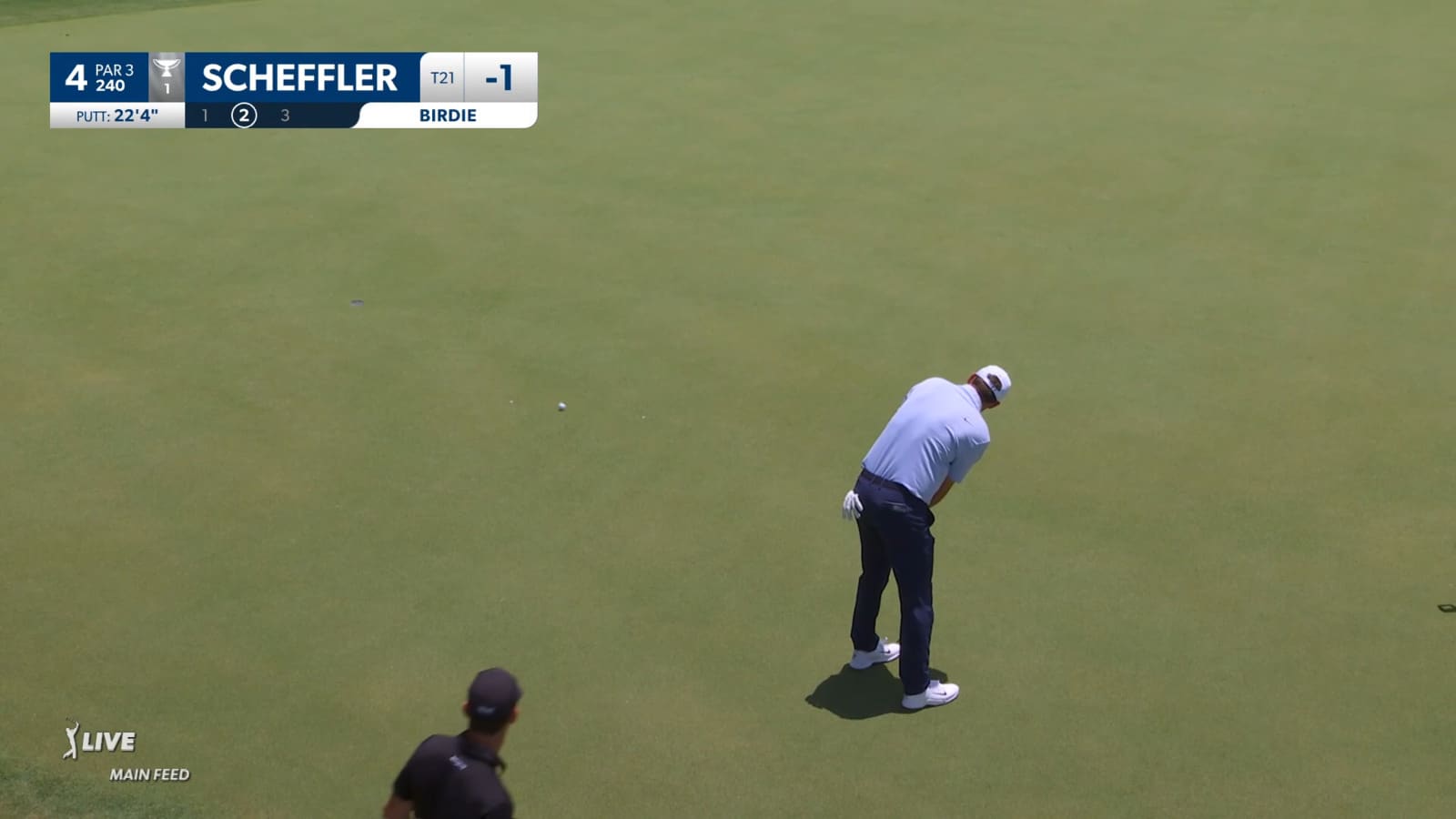 Scottie Scheffler sinks 22-footer for birdie at Charles Schwab