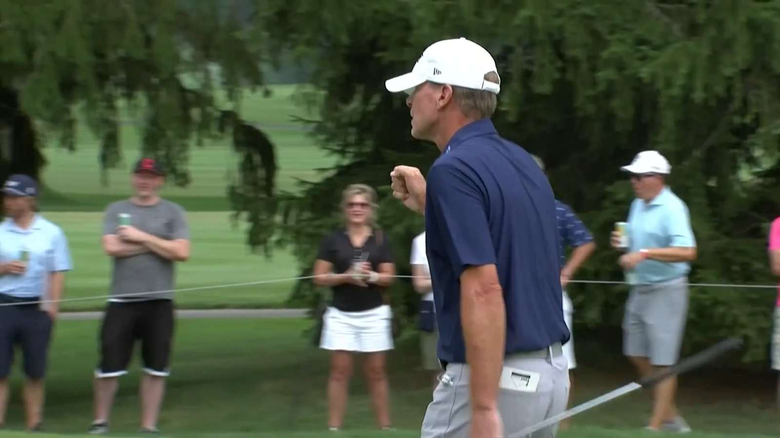 Steve Stricker pours in lengthy birdie putt at Kaulig Co. Championship