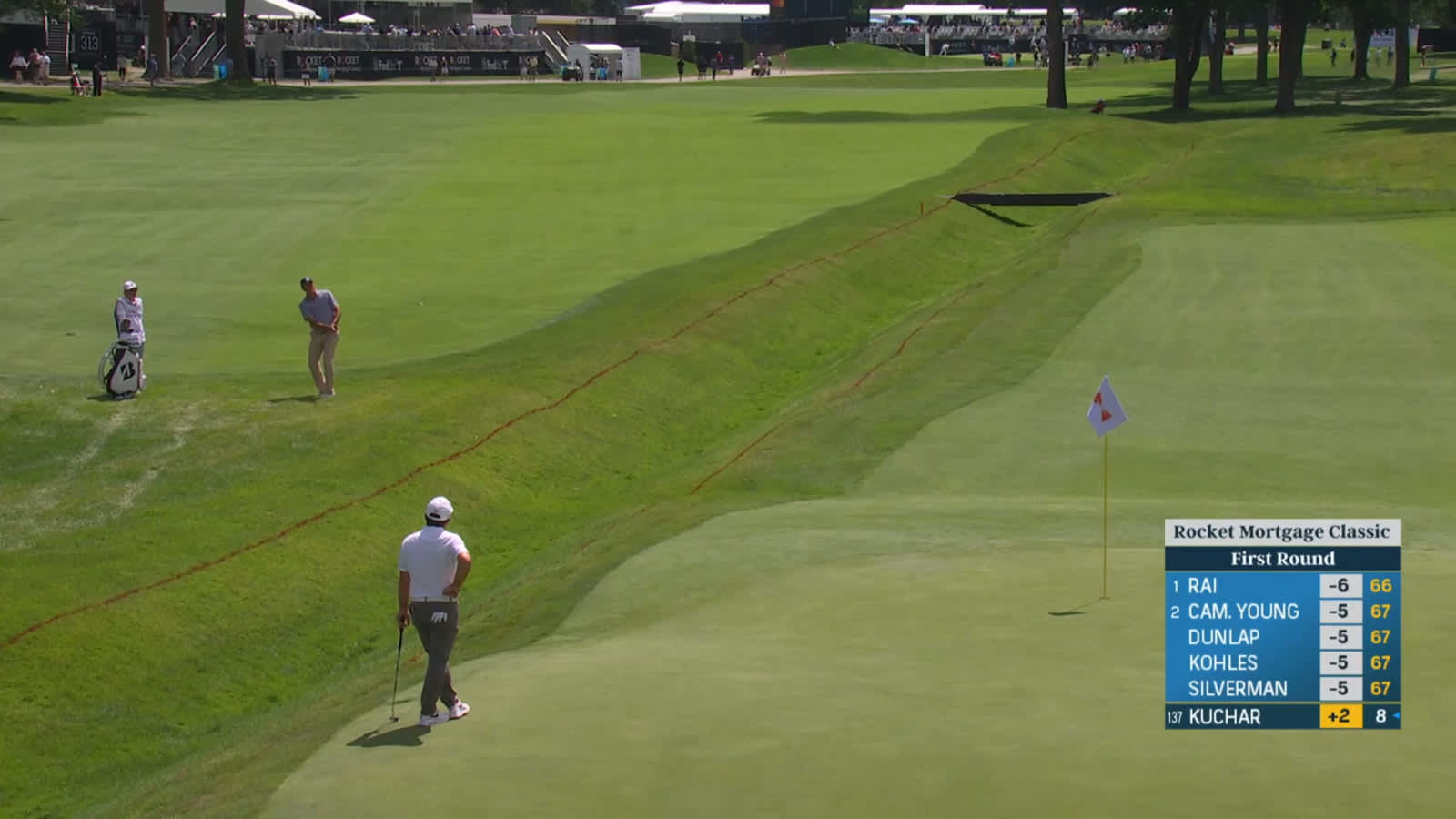 Matt Kuchar holes chip from rough for birdie at Rocket Mortgage