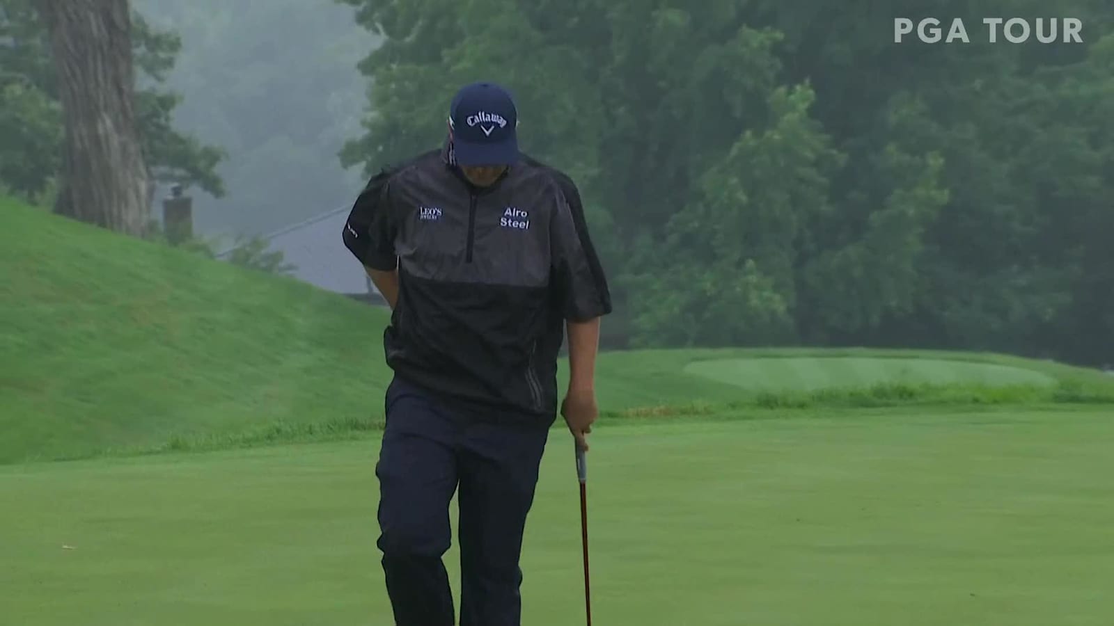 Brian Stuard rolls in 47-footer for birdie at John Deere