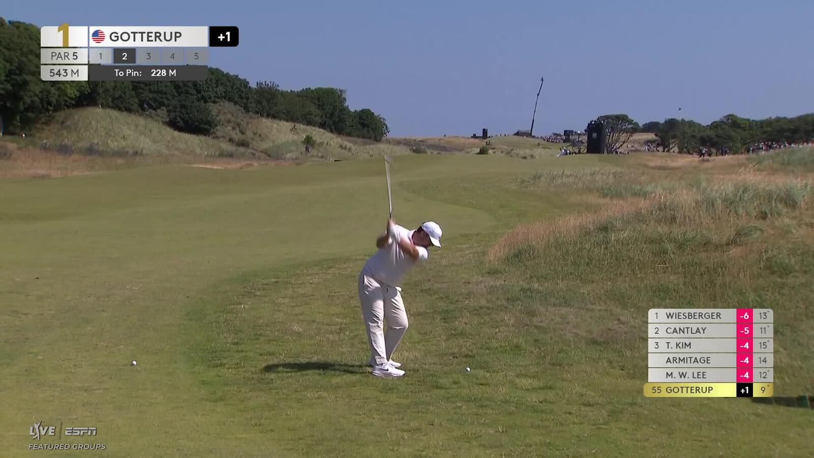 Chris Gotterup sinks 2-foot putt for birdie on No. 1 at Genesis Scottish Open