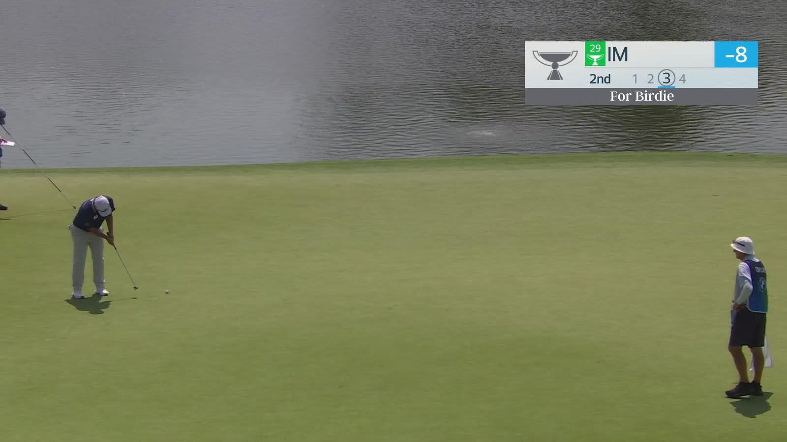 Sungjae Im sinks 42-foot birdie putt on No. 2 at BMW Championship