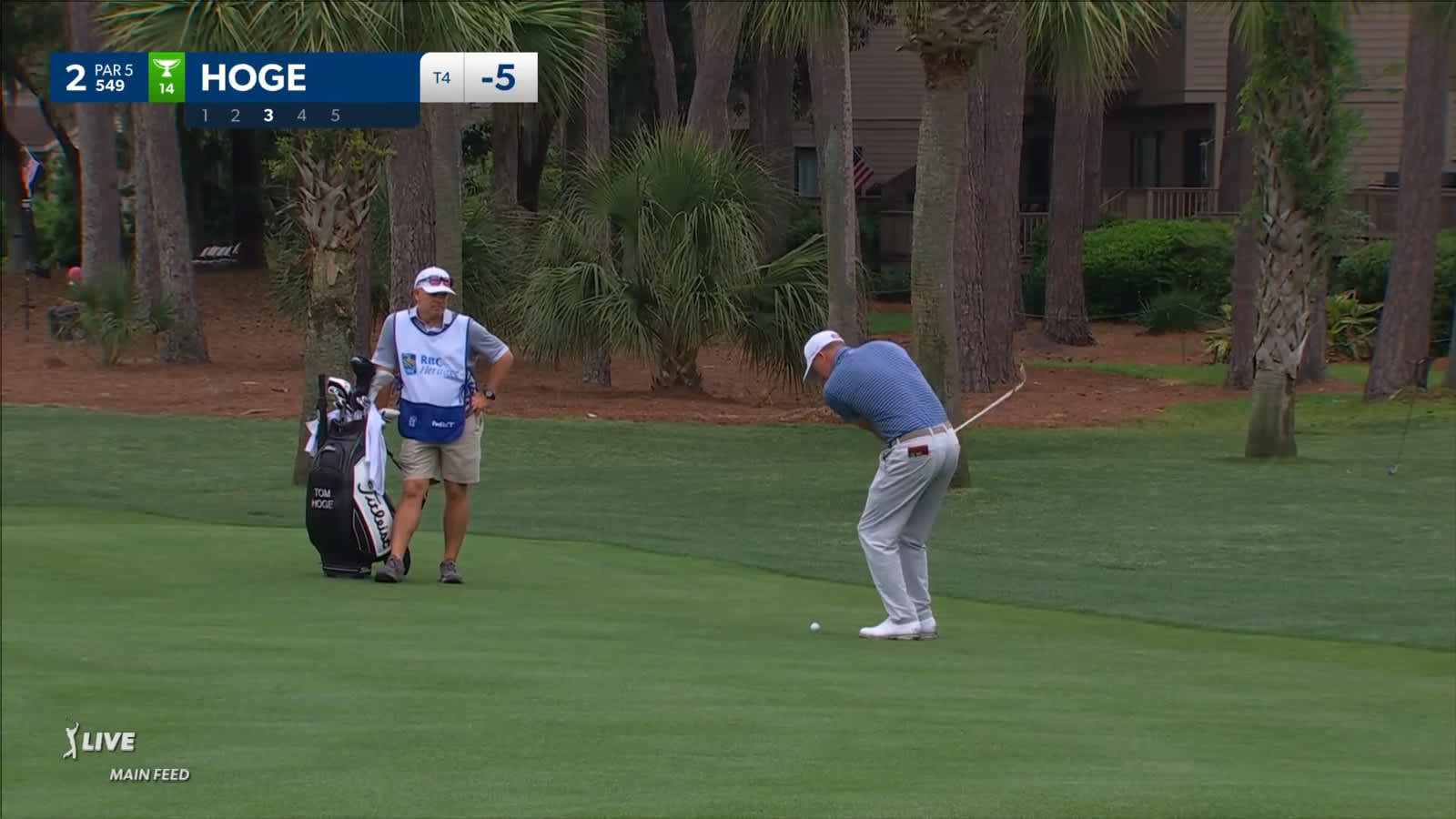 Tom Hoge gets up-and-down for birdie at RBC Heritage