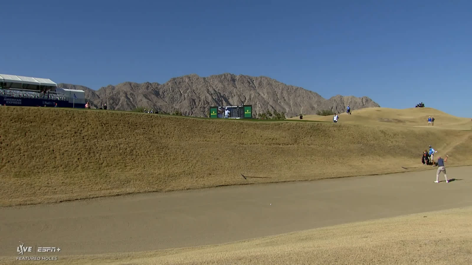 Harry Hall gets up-and-down for birdie from brutal bunker lie at The American Express