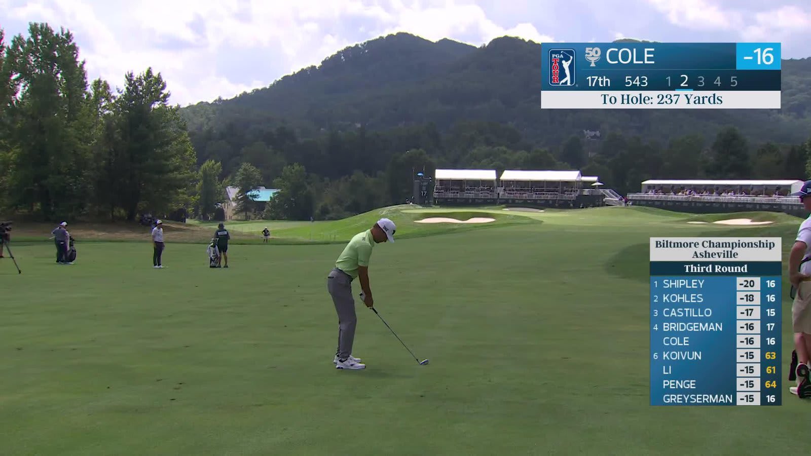 Eric Cole sinks 9-foot putt for birdie on No. 17 at Biltmore Championship