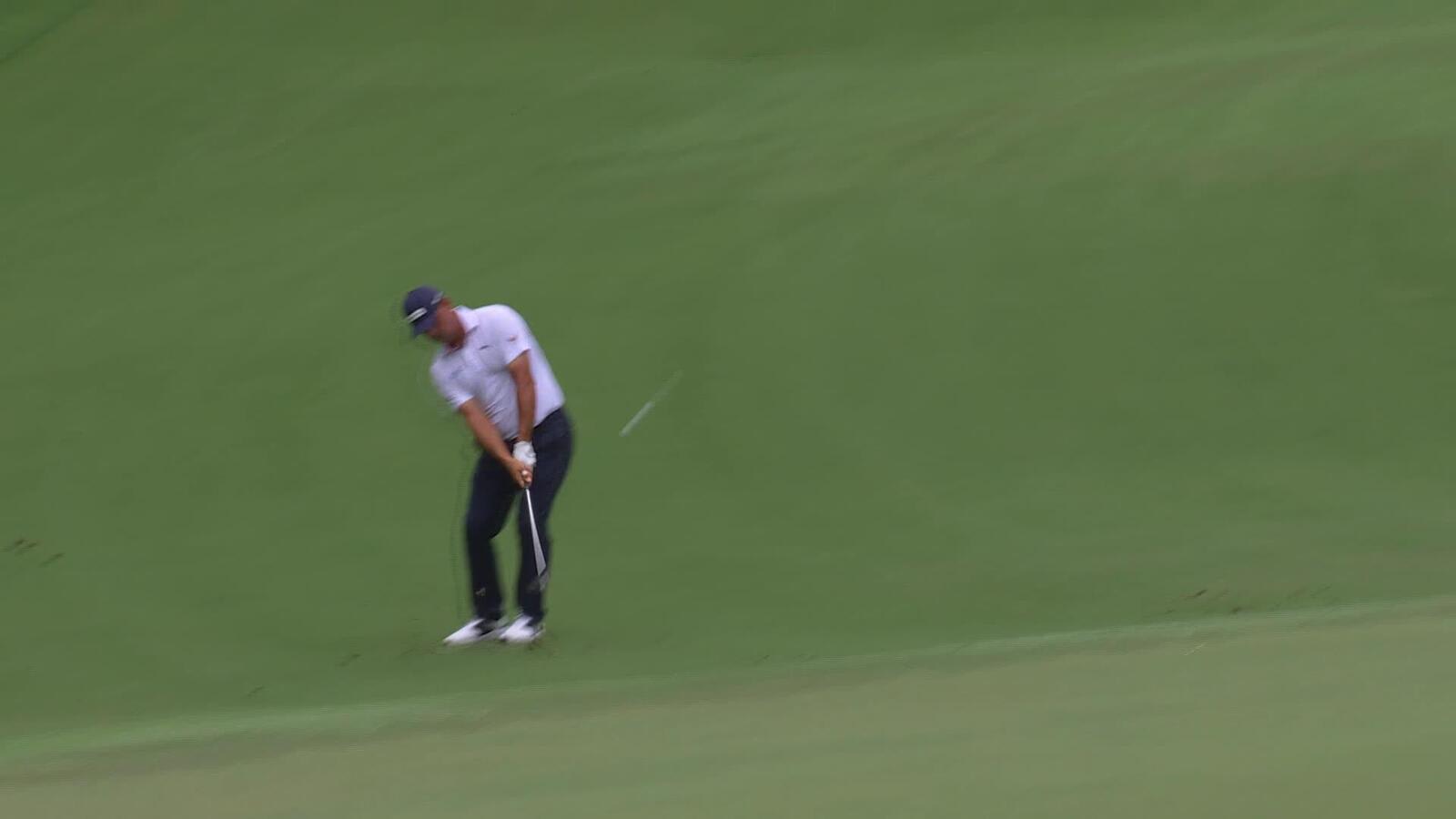 Gary Woodland makes birdie on No. 5 at Wyndham