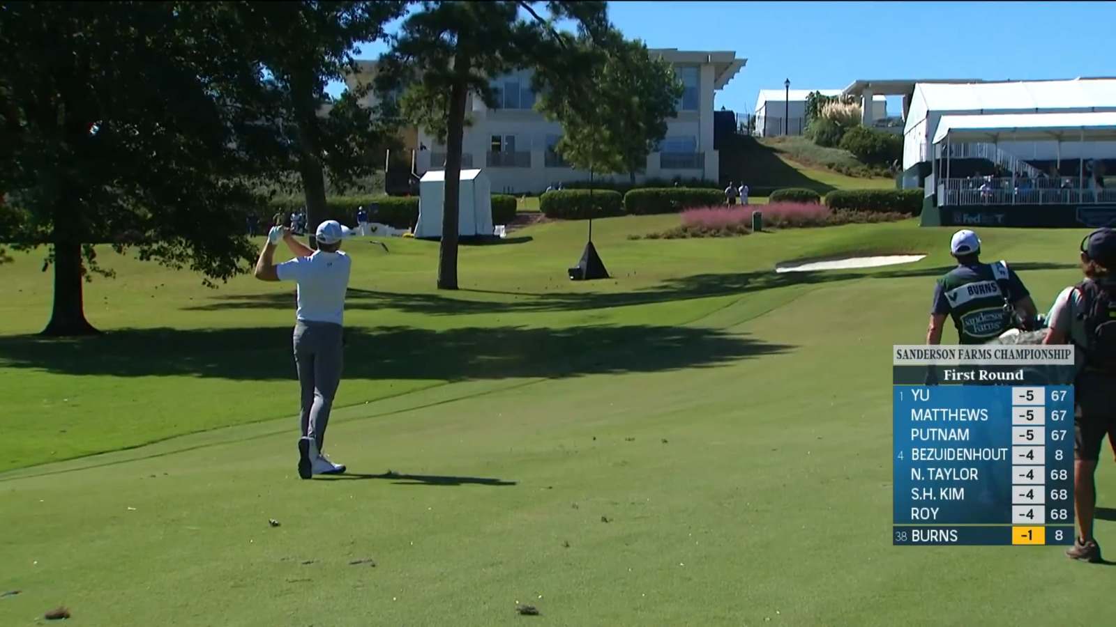 Sam Burns nearly holes out to set up birdie at Sanderson Farms