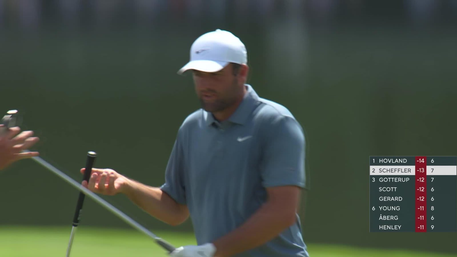 Scottie Scheffler's 94-yard approach sets up birdie on No. 8 at TOUR Championship