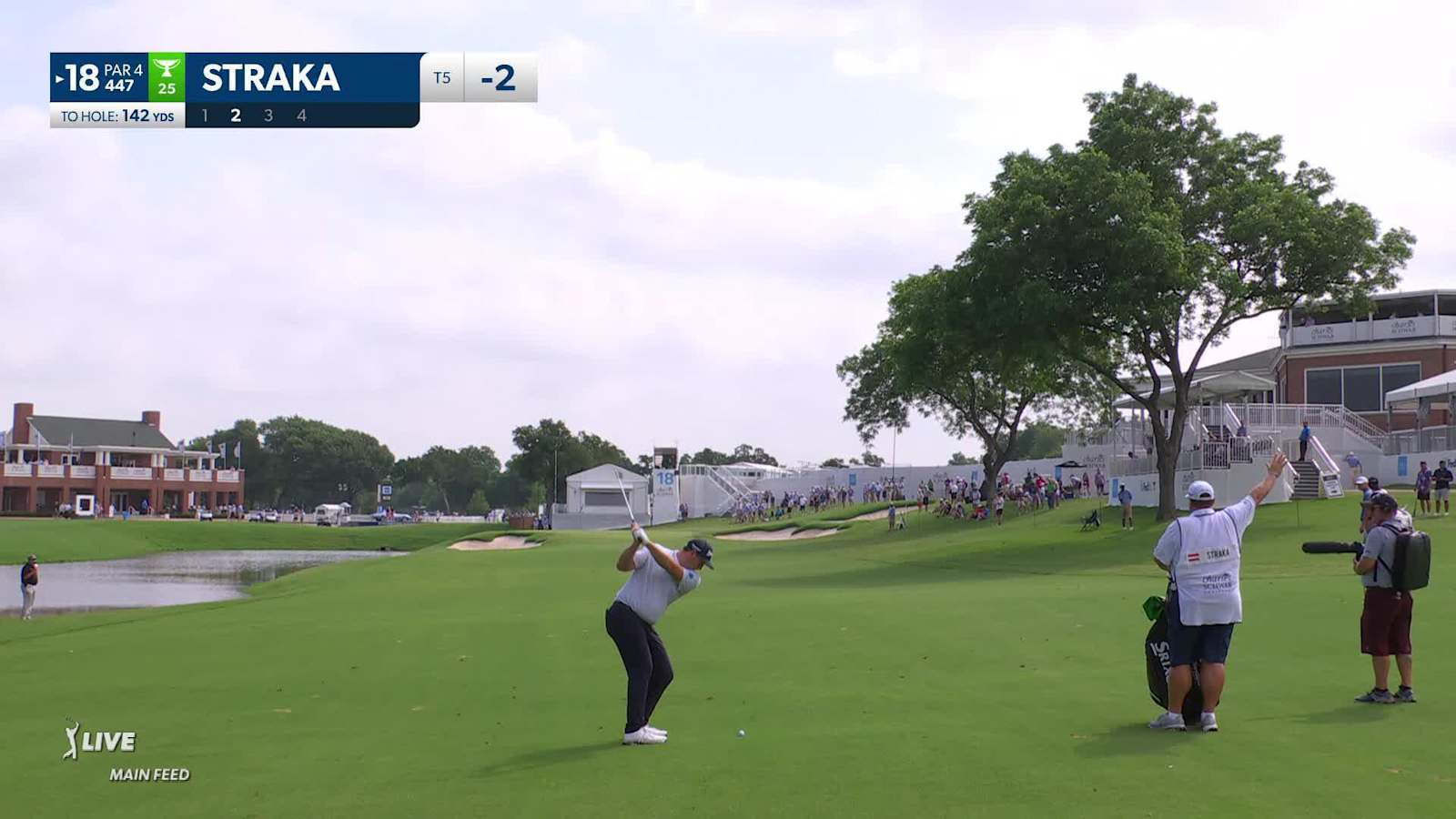 Sepp Straka uses nice approach to set up birdie at Charles Schwab