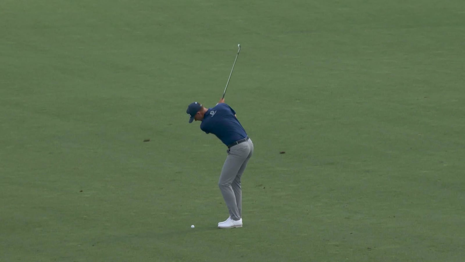 Victor Perez pulls the string to set up birdie at Houston Open