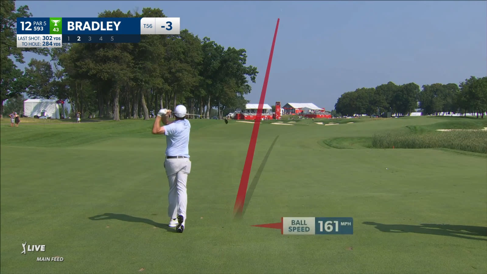 Keegan Bradley digs it out of rough to set up birdie at 3M Open