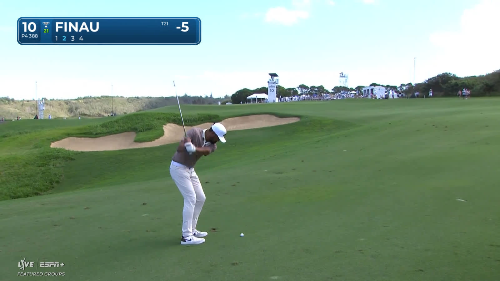 Tony Finau goes flagstick hunting and birdies at The Sentry