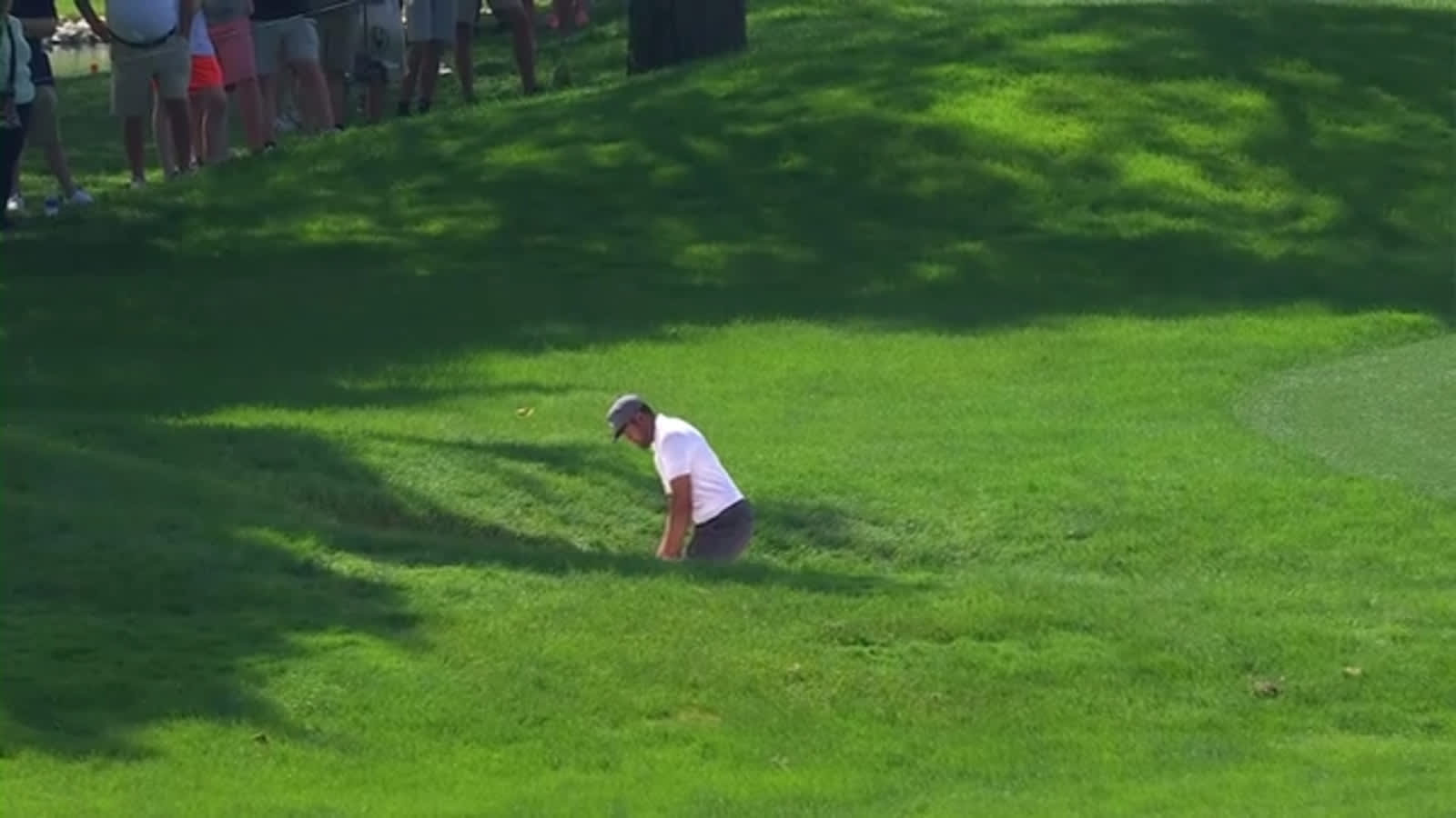 Tony Finau's bunker play leads to birdie at BMW Championship