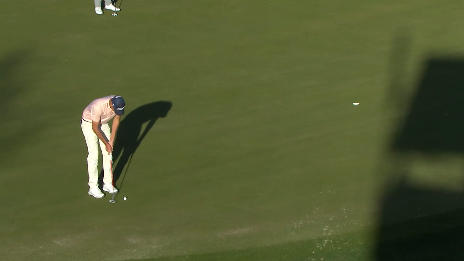 Chesson Hadley drips in swinging birdie putt at The American Express