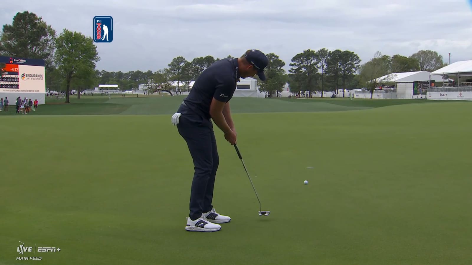 Danny Willett drains 12-footer for birdie at Houston Open