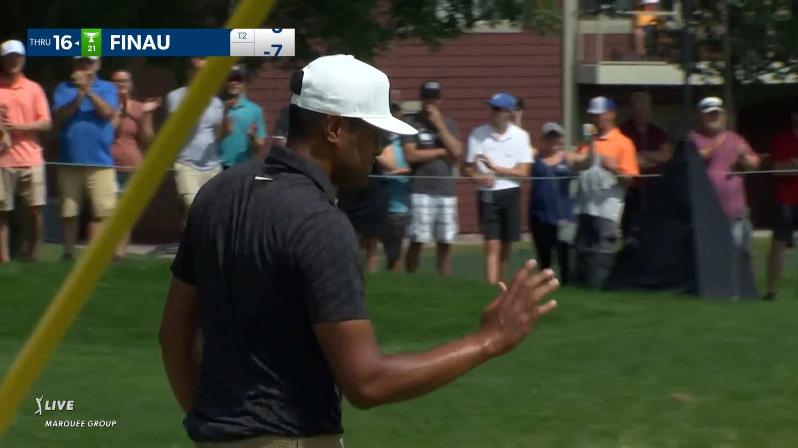 Tony Finau sinks a 21-foot birdie at 3M Open