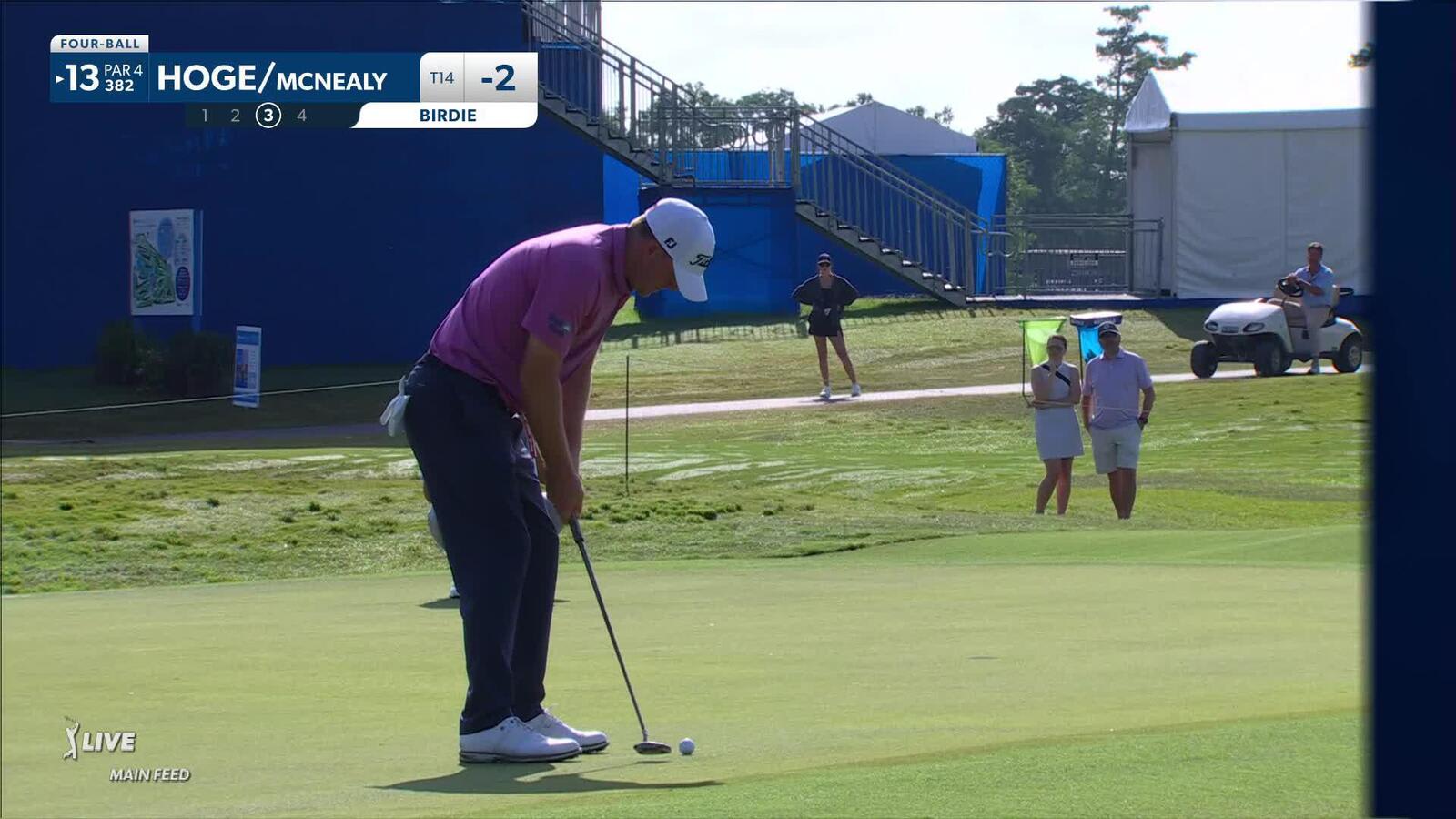 Tom Hoge sends in birdie putt at Zurich Classic
