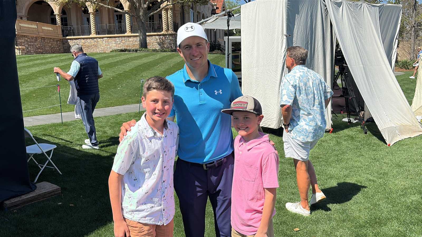Jordan Spieth meets lifelong fans at THE PLAYERS