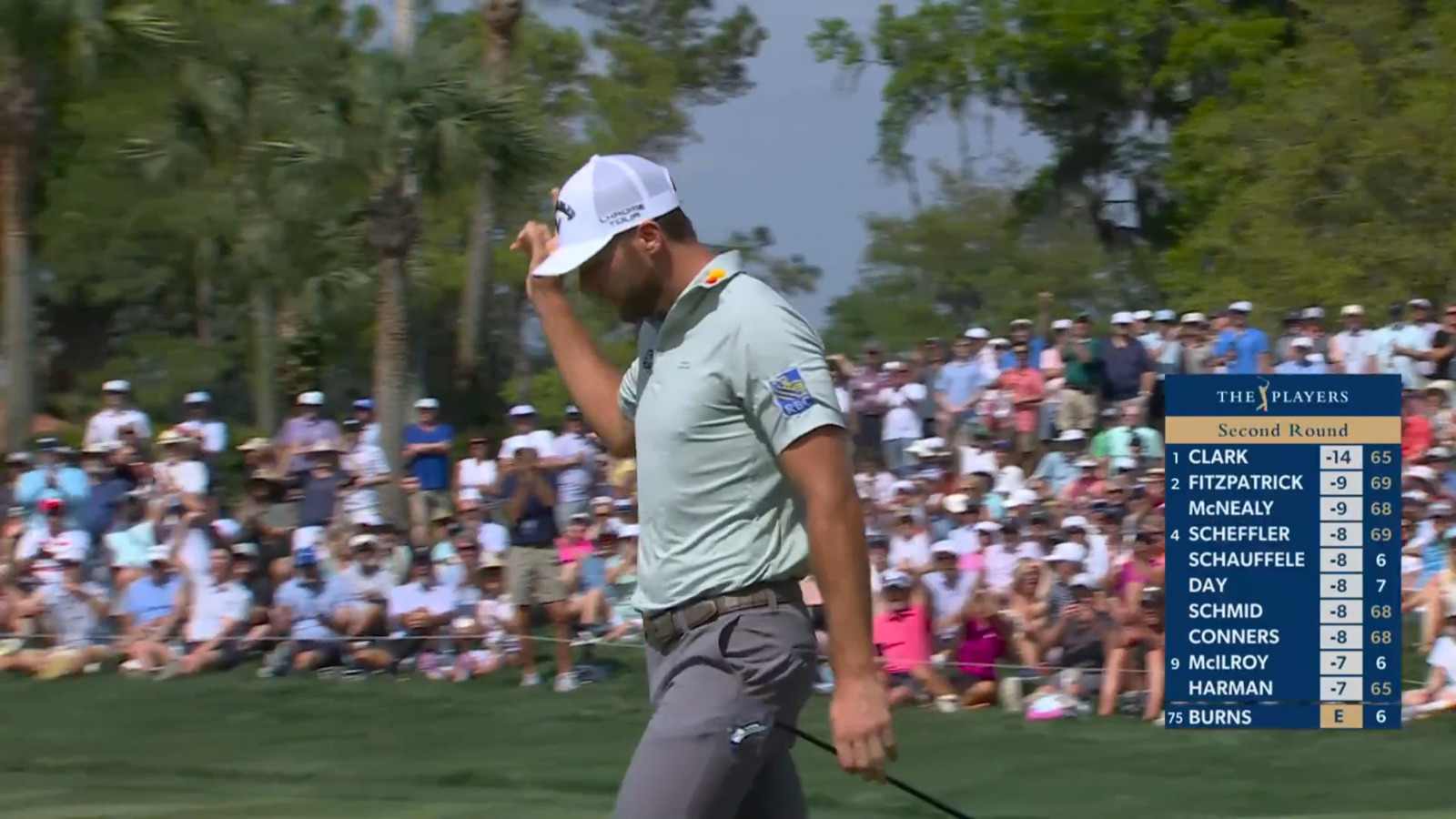 Sam Burns drains a 46-foot birdie putt at THE PLAYERS