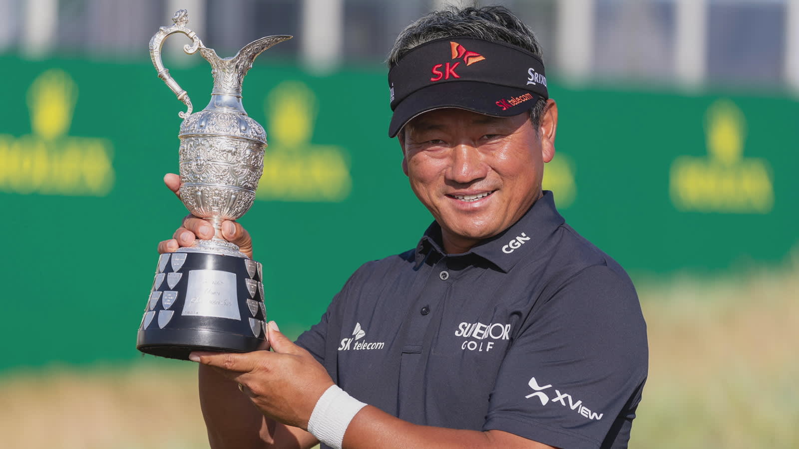 K.J. Choi claims first major title at The Senior Open