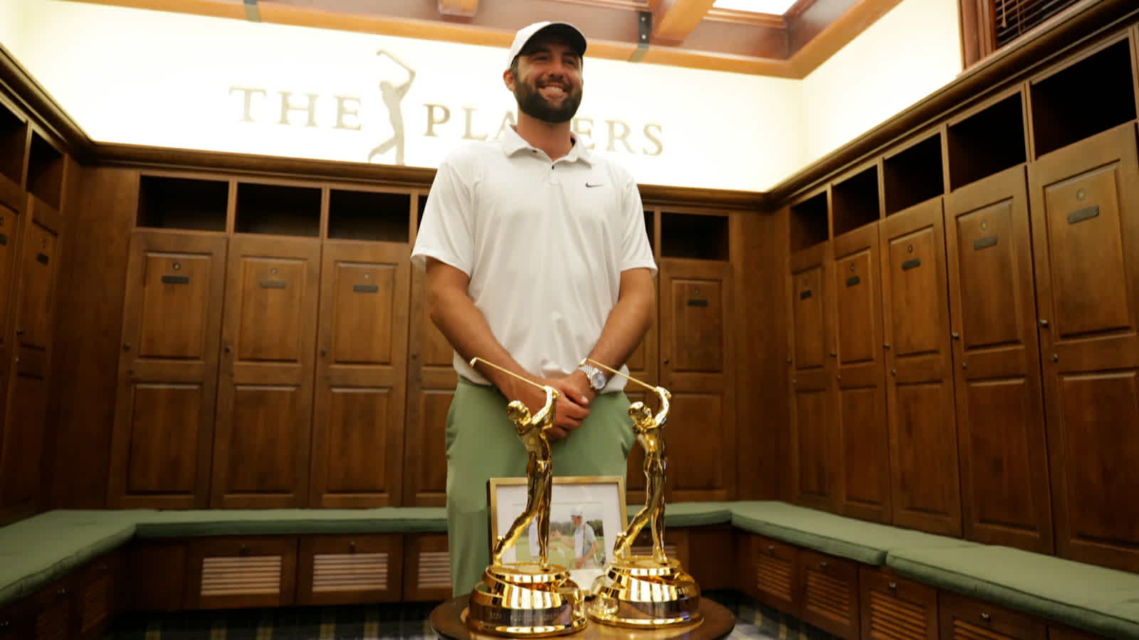 Behind the scenes with Scottie Scheffler after PLAYERS win