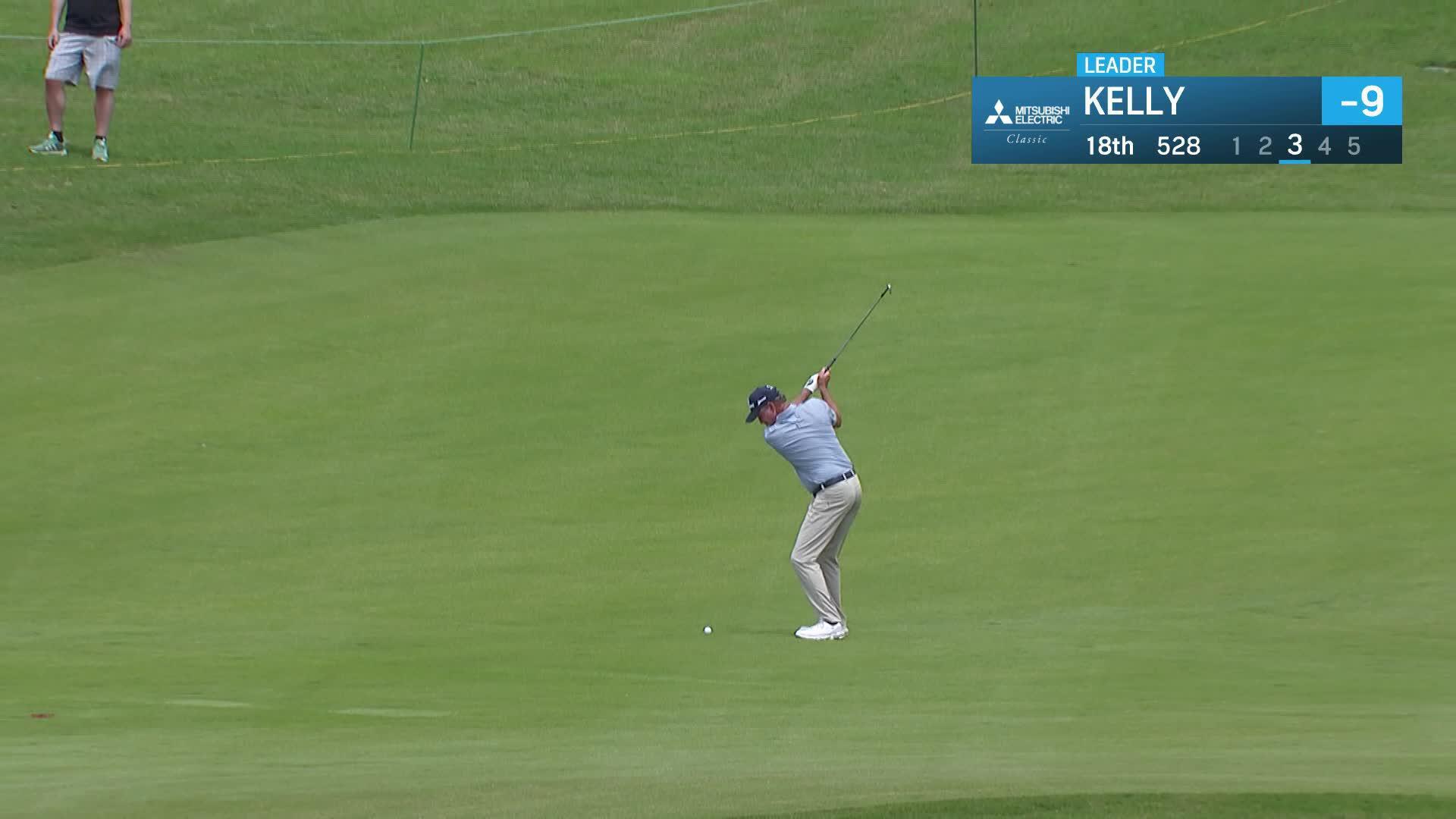 Jerry Kelly makes birdie on No. 18 at Mitsubishi