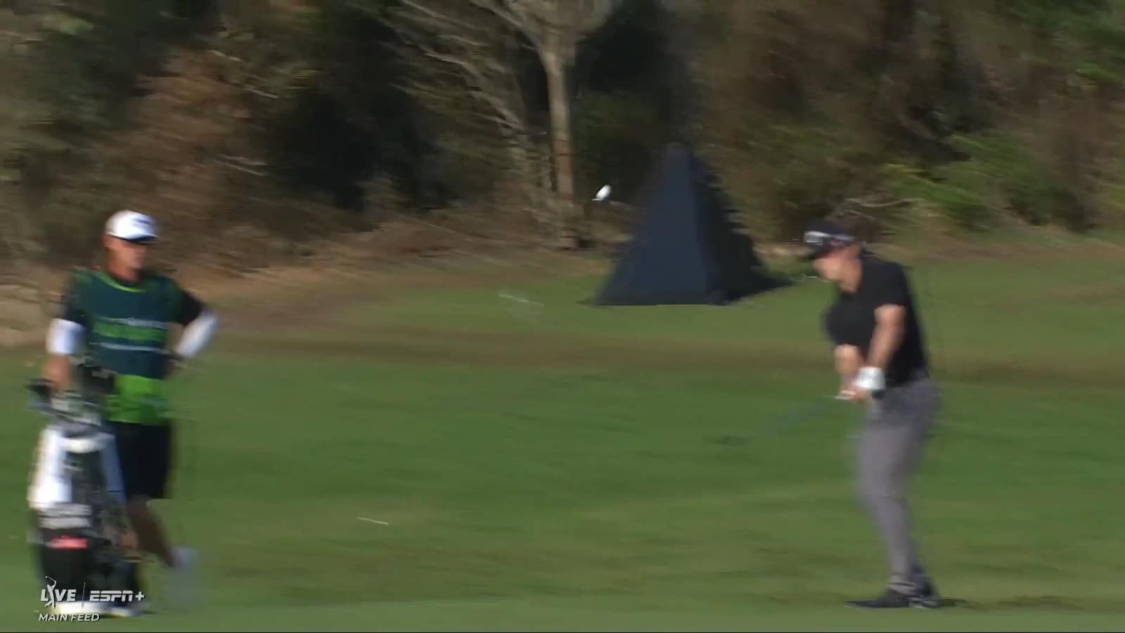 Blades Brown holes out from rough for birdie at Mexico Open