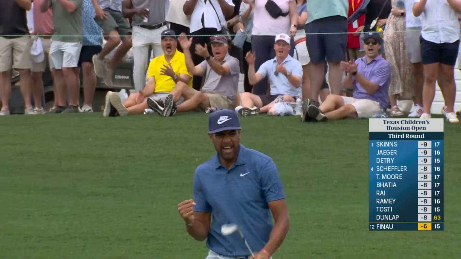 Tony Finau chips in to make unlikely birdie at Houston Open